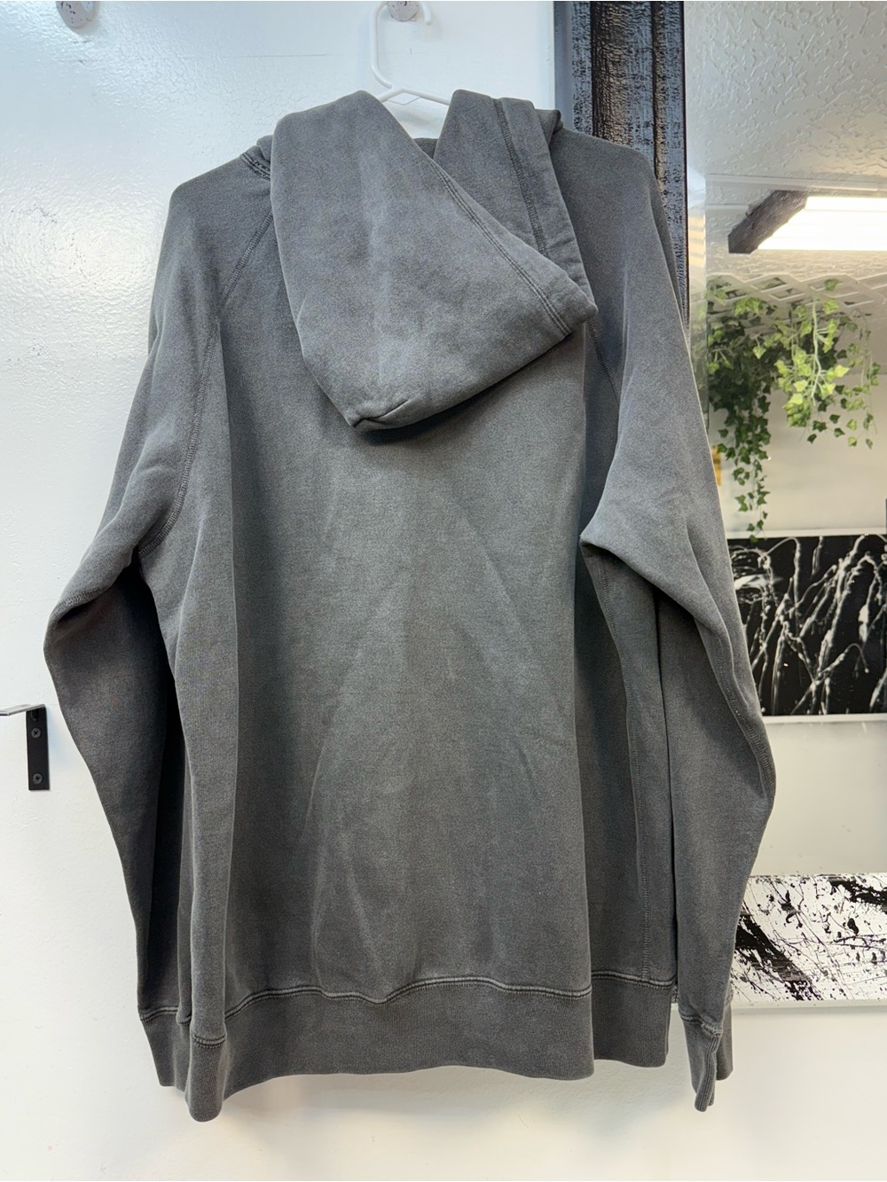OVO faded black Hoodie with Gold Owl Logo - Picture 4 of 6